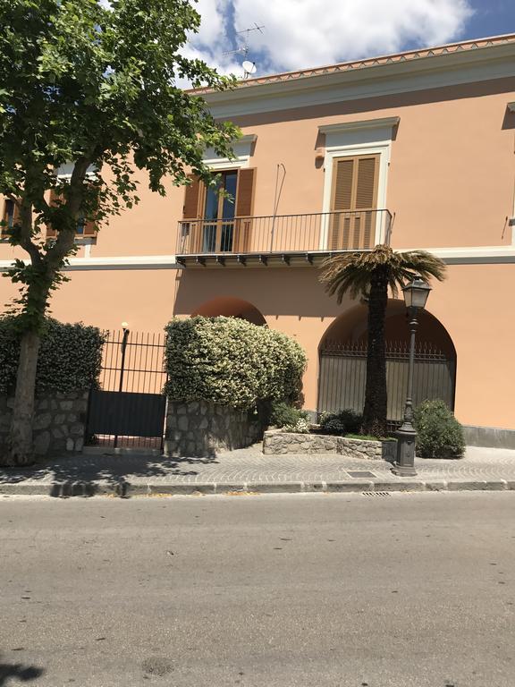 Готель Sorrento Coast Relais Мета Екстер'єр фото